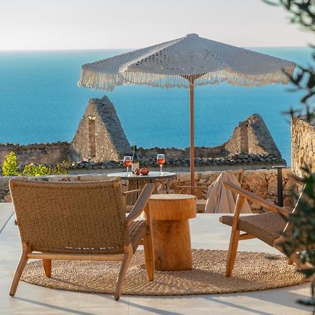 Summer Breeze Villa Tzamarelata Exterior foto