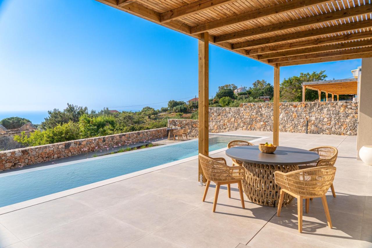 Summer Breeze Villa Tzamarelata Exterior foto