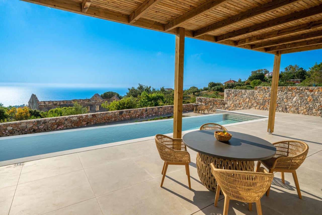 Summer Breeze Villa Tzamarelata Exterior foto