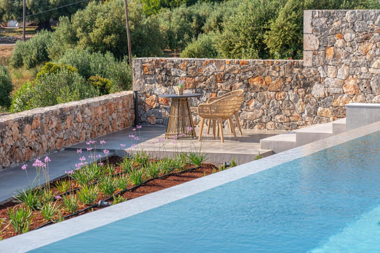Summer Breeze Villa Tzamarelata Exterior foto