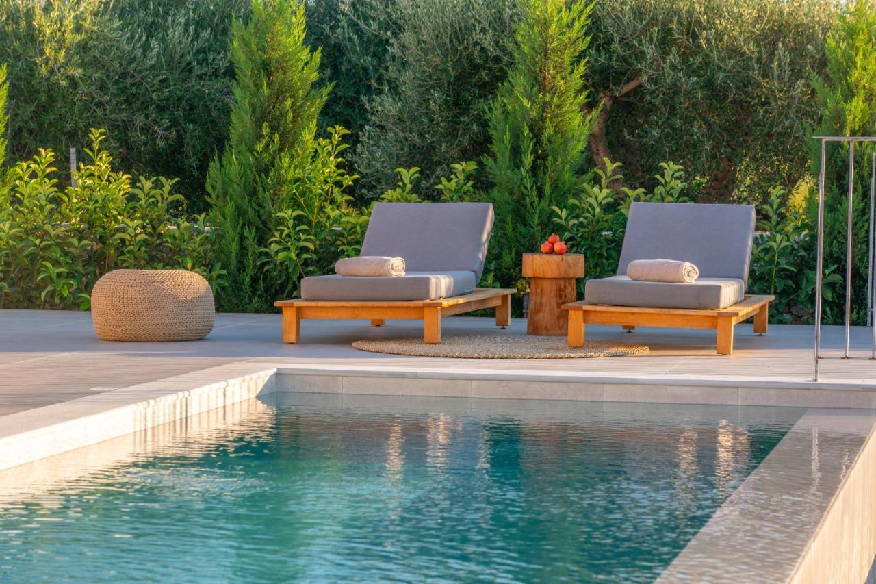 Summer Breeze Villa Tzamarelata Exterior foto