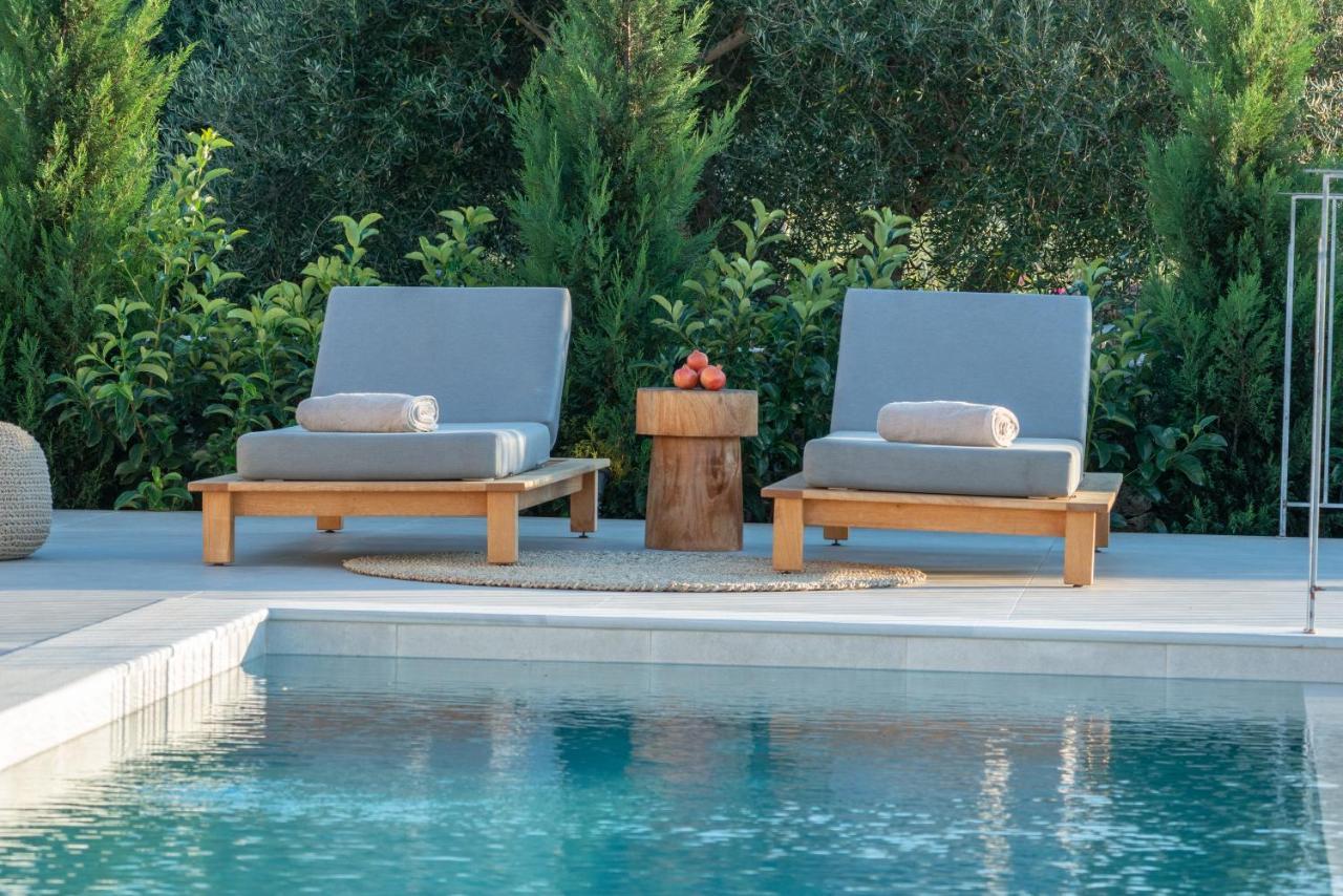 Summer Breeze Villa Tzamarelata Exterior foto